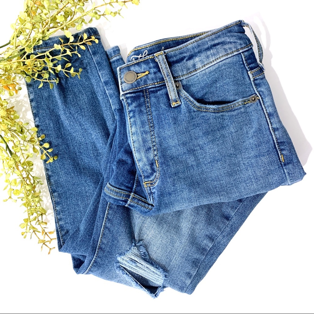 Universal Thread Distressed Cropped Skinnies - image 2